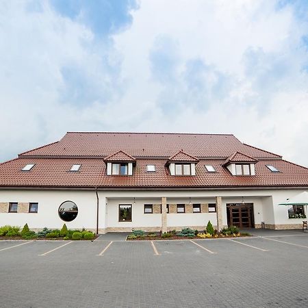 Gosciniec Nad Goplem Hotell Grodztwo Eksteriør bilde