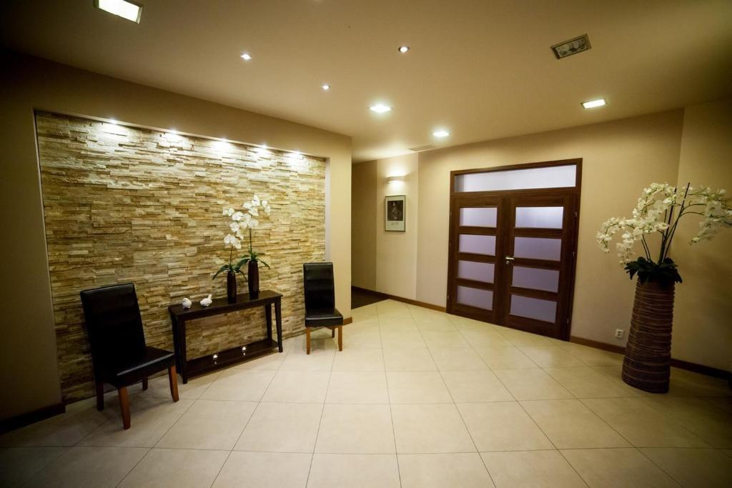 Gosciniec Nad Goplem Hotell Grodztwo Rom bilde